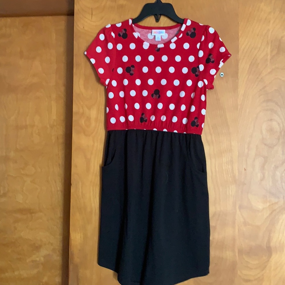 Mickey Lularoe girls dress size 12. So cute.